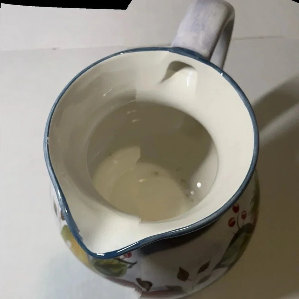 Vintage Black Forest Fruit dinnerware Heritage Mint Size 7 3/4H X 9 5/8 W X 7D - Picture 4 of 16